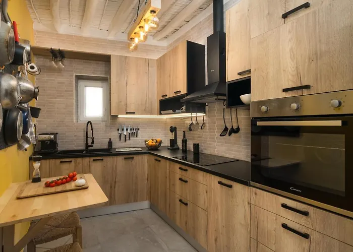 Apartment Milos Triovasalos